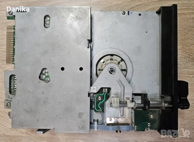 Флопи Chinon FZ-502 5.25 инча 360K за Правец 16 и IBM PC XT - тествано и работи, снимка 3 - Други - 55867681