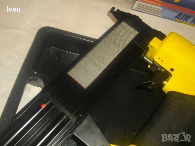 НОВ НЕМСКИ ПНЕВМАТИЧЕН ТАКЕР ЗА ПИРОНИ 15-50мм Пълен комплект POWER CRAFT, снимка 17 - Други инструменти - 47977578