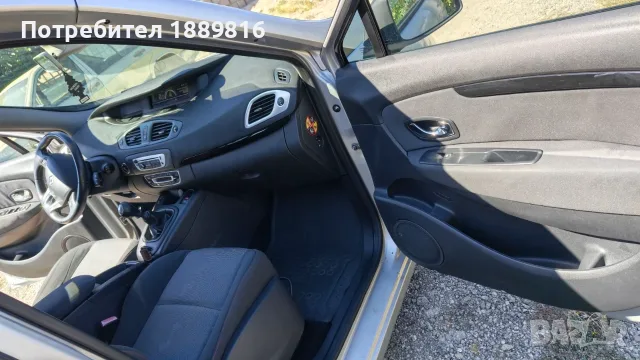 Renault Scenic 1,2 Tce, снимка 10 - Автомобили и джипове - 56116292