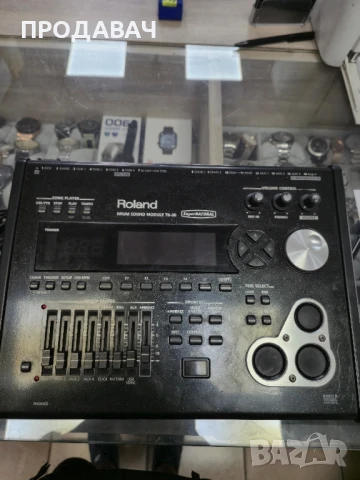 Модул за барабани Roland TD30, снимка 2 - Ударни инструменти - 50530202