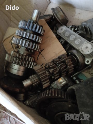 Запчатки за скорости Хонда 600кубика, снимка 2 - Мотоциклети и мототехника - 42433622