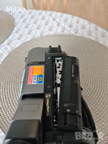 Камера Сони на касета, снимка 7 - Камери - 53737625