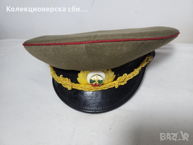 Фуражки ,шапки, снимка 4 - Антикварни и старинни предмети - 53045224