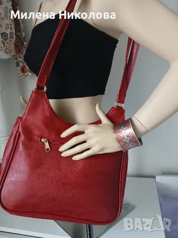 Дамска червена чанта, снимка 3 - Чанти - 49325918