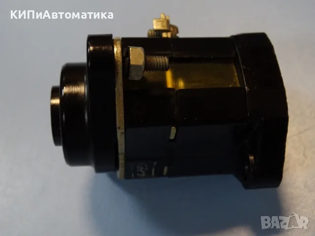 команден бутон EAZ ЕКУ1 380V 6A push button, снимка 2 - Резервни части за машини - 56359200