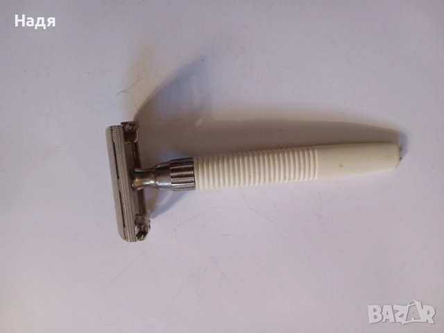 Стара бръсначка Gillette, снимка 10 - Антикварни и старинни предмети - 52235251