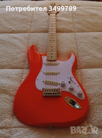 Squier Stratocaster + Eric Clapton Mid Boost kit, снимка 2 - Китари - 53667525