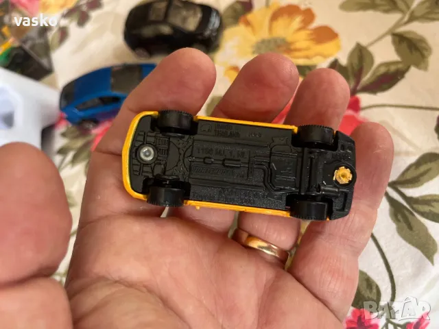 Мачбокс 2015 Toyota, снимка 6 - Колекции - 49902555