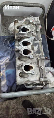 Цилиндрова глава от VW Golf 5 1.6 102hp BSE, снимка 3 - Части - 53496167