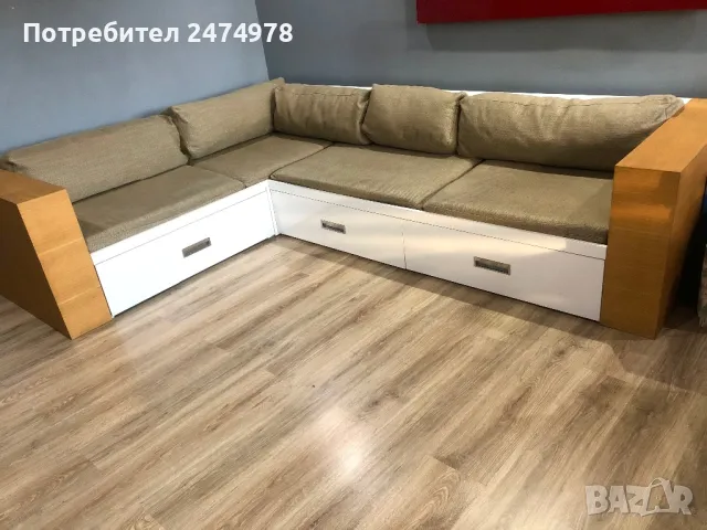 Масивен диван с допълнително място за съхранение на багаж