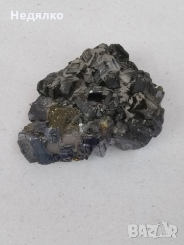 Пирит,халкопирит,минерал,371 грама, снимка 3 - Антикварни и старинни предмети - 34508502