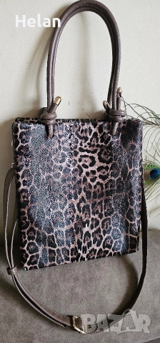 Дамска чанта /раница, снимка 5 - Чанти - 52550064