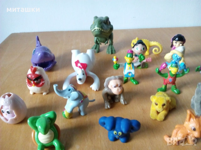 23 броя фигурки от Киндер сюрприз и други, снимка 5 - Колекции - 53219677