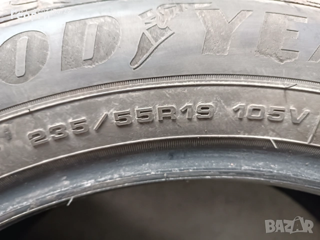 2бр.зимни гуми 235/55/19 Goodyear, снимка 4 - Гуми и джанти - 53672476
