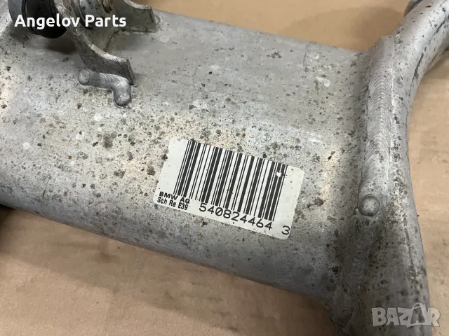 Десен заден носач за BMW E39 Седан, снимка 2 - Части - 48712556