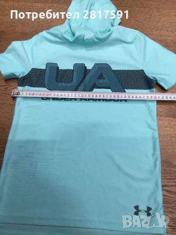 Детска оригинална спортна тениска с качулка Under Armour, размер М, снимка 3 - Детски тениски и потници - 49935560