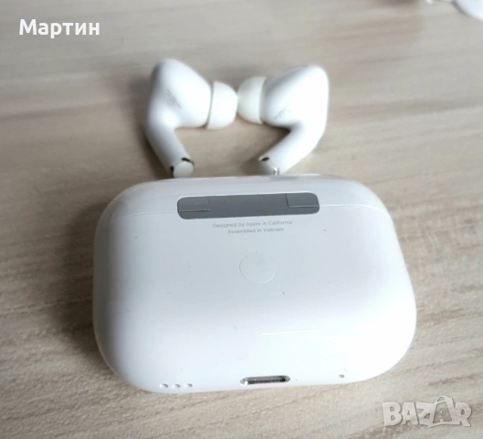 Слушалки AirPods Pro 2, снимка 5 - Безжични слушалки - 53812610