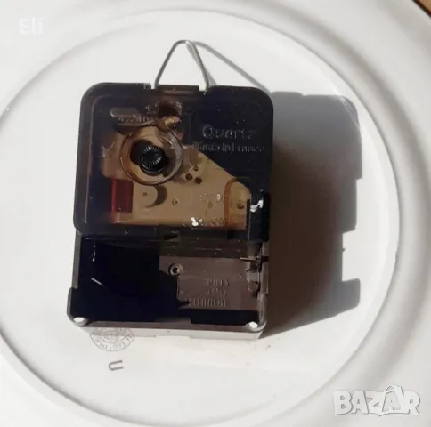 Стенен часовник , снимка 2 - Стенни часовници - 47488267