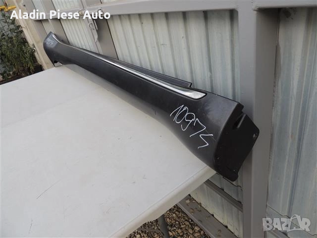 Десен праг Jeep Grand Cherokee година 2014 2015 2016 2017 2018 2019 код 1WC94TRMAA , снимка 3 - Аксесоари и консумативи - 51917364