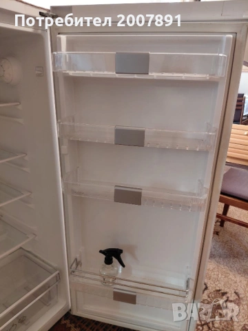 Продавам Хладилник, снимка 3 - Хладилници - 53595712