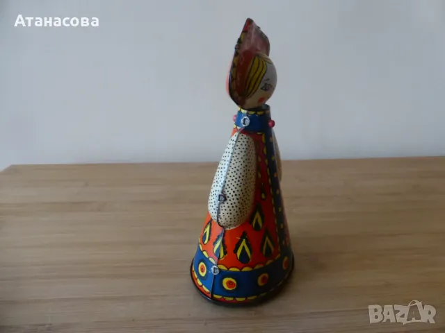 Механична матрьошка метална играчка Олимпиада Москва 80 г, снимка 5 - Антикварни и старинни предмети - 48259111