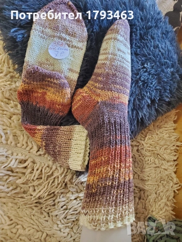 Ръчно плетени дамски чорапи от вълна размер 38, снимка 13 - Дамски чорапи - 41762985