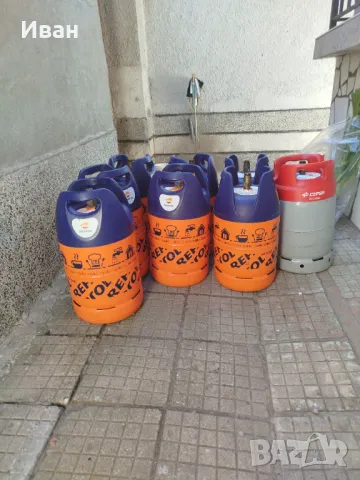Газови бутилки олекотени , снимка 1