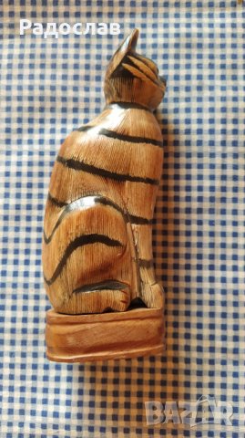 дървена фигурка Котка 