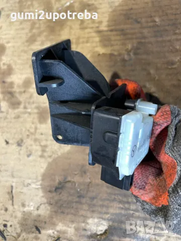 Механизъм за капачката на резервоара с номер А2038201997 за Mercedes E class W211 V6 4matic Kombi OM, снимка 6 - Части - 49495060