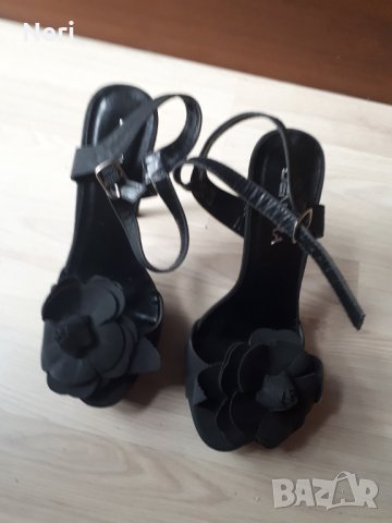 Дамски обувки с висок ток, снимка 4 - Дамски обувки на ток - 34070946