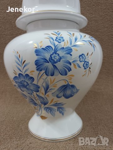 Порцеланова ваза. , снимка 11 - Антикварни и старинни предмети - 40719603