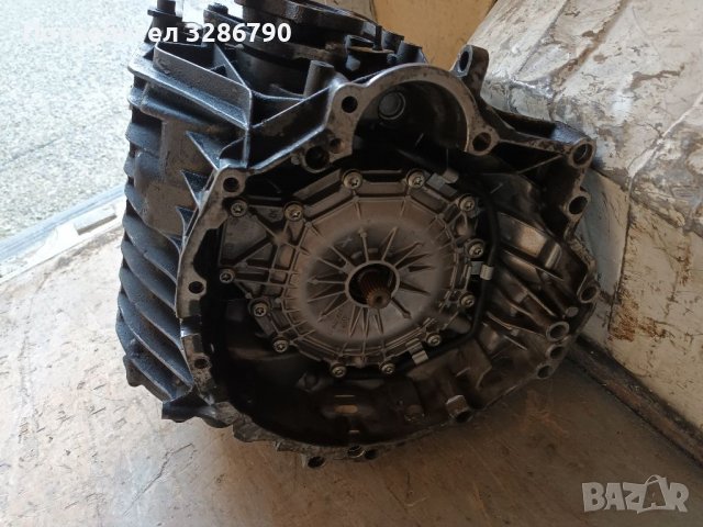 Скоростна кутия за части, снимка 2 - Части - 38718453