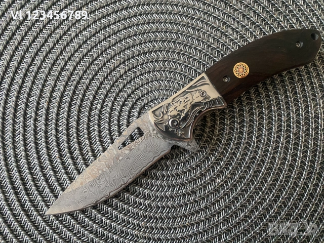 Сгъваем нож  с острие имитиращо дамаска стомана 90х200