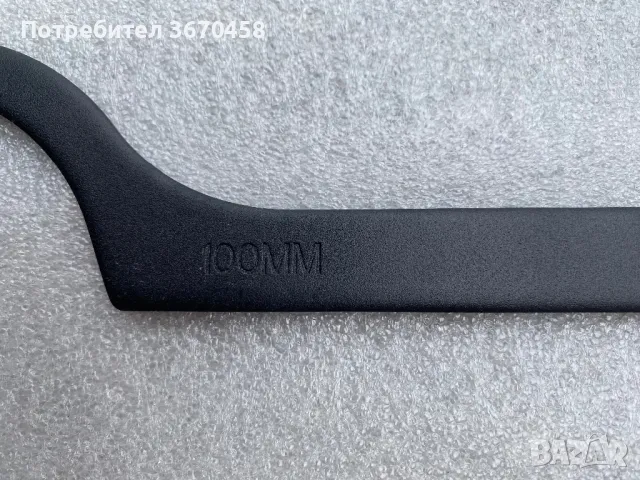 Инструмент ключ за обтягане опъване на верига на мотор Ducati 100mm, снимка 2 - Аксесоари и консумативи - 49534120