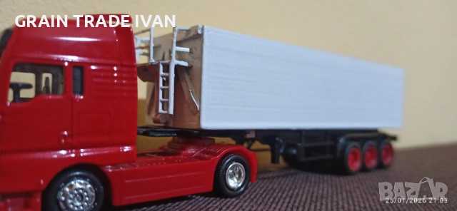 Камиончета 1/87, снимка 2 - Колекции - 53237930