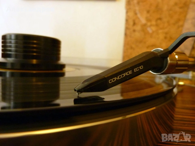 Японски грамофон Sansui , снимка 5 - Списания и комикси - 49024040