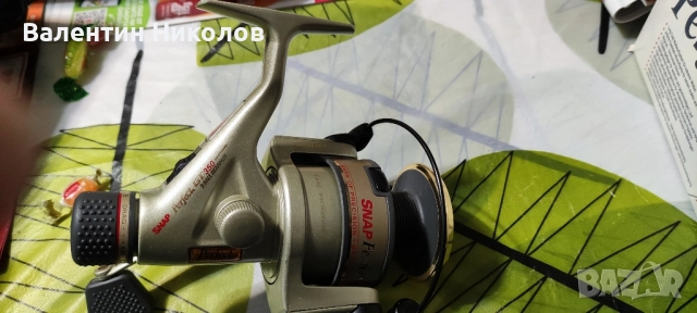 Продавам два броя макари