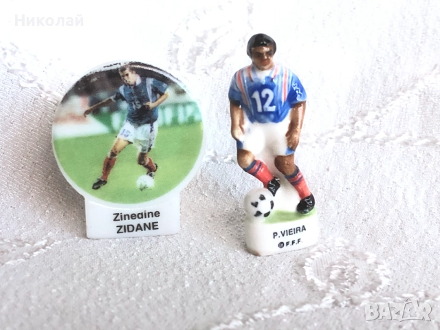 Колекционерски порцеланови фигурки Зидан и Виейра / Zinedine Zidane and Patrick Vieira mini figures , снимка 2 - Колекции - 51954544