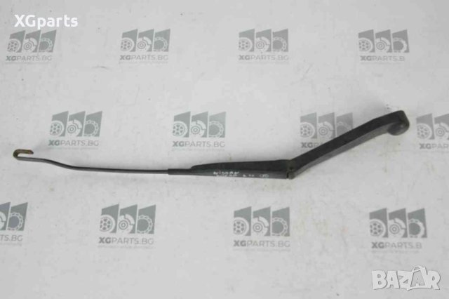 Дясно рамо чистачка за Nissan Micra K11 (1992-2003)
