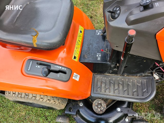 Тракторна Косачка HUSQVARNA 22.к.с. KOHLER. ПЕРФЕКТНА. , снимка 12 - Градинска техника - 41835441