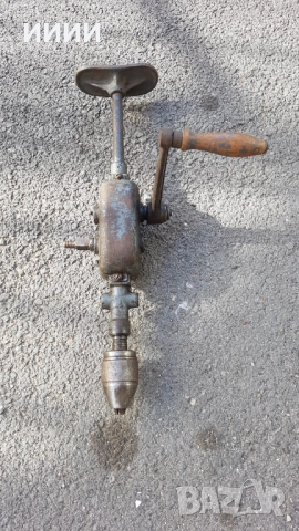 Ръчна дрелка 