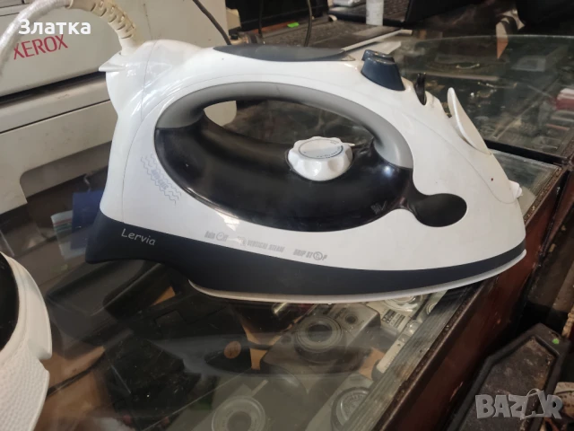 Парна ютия с вертикално гладене Сгъваема мини ютия Туристическа ютия Парни ютии, снимка 11 - Ютии - 42174658