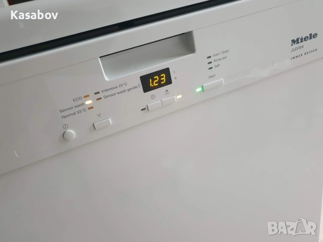 UK - Miele Съдомиялна - 14 Комплекта - Свободностояща - 60см, снимка 2 - Съдомиялни - 53791178