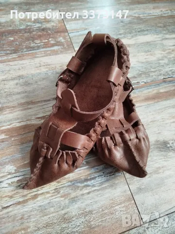 сувенирни цървули/опинци изработени от естествена кожа, снимка 1