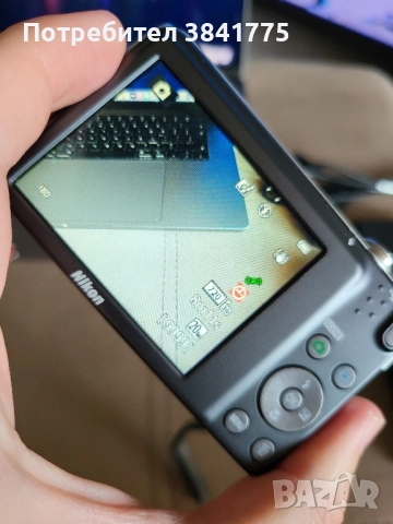 Nikon Coolpix S3500 перфектен , снимка 4 - Фотоапарати - 51484932