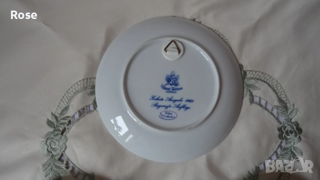 Vintage колекционерски коледни чинии за стена от Tettau, снимка 8 - Декорация за дома - 52300512