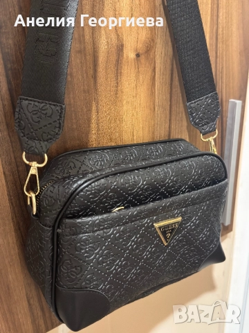 Дамска чанта Guess, снимка 2 - Чанти - 52868392