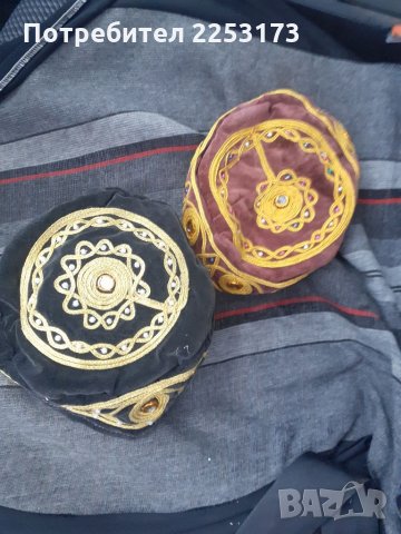 Шарени мюсюлмански религиозни шапки лот