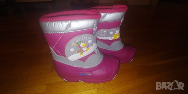 Отлични апрески, номер 24, снимка 2 - Детски боти и ботуши - 39636789