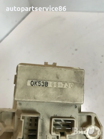 Бушониера Кутия за предпазители за KIA Sedona 2.9 CRDi (2002-2006) OK53B66730, снимка 2 - Части - 53286924
